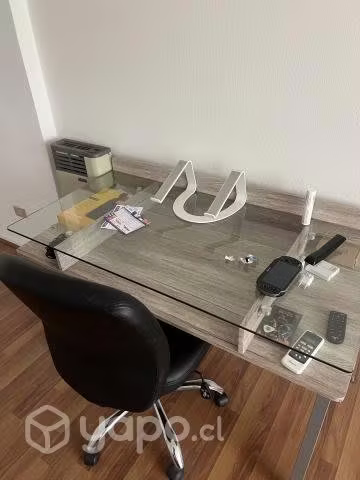 <p>Escritorio Vidrio Roa natural M+Design</p>