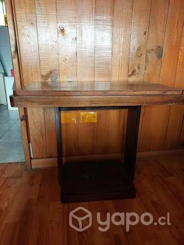 <p>Mesa Madera, usada,recibo ofertas</p>