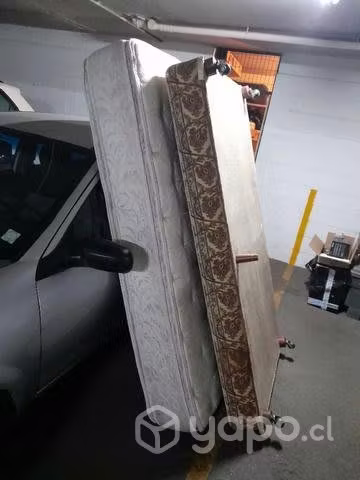 <p>Cama plaza y media</p>