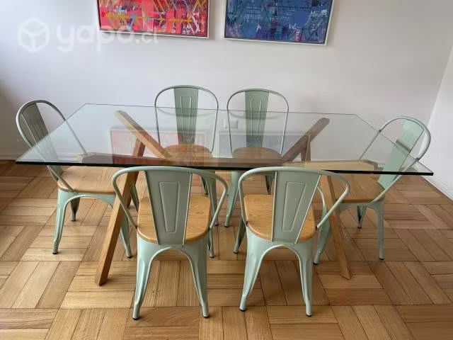 <p>Mesa de comedor tienda milk</p>