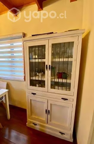 <p>Mueble rústico</p>