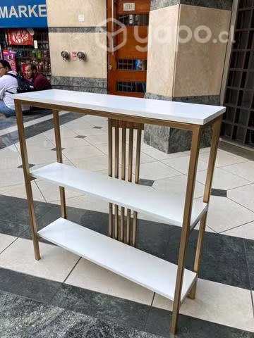 <p>Arrimos/muebles</p>