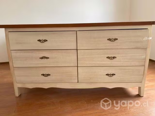 <p>Comoda madera nativa como nueva</p>