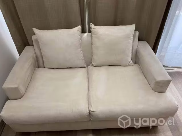 <p>Sofá 2 Cuerpos marca Ashley</p>