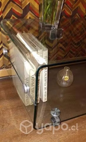 <p>Mesa de centro de cristal</p>