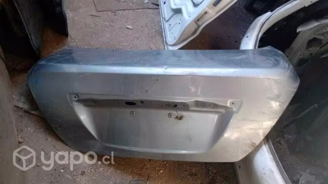 <p>Maleta nissan tiida original</p>