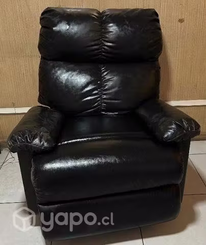 <p>Poltrona individual</p>