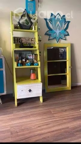 <p>Espejo y Repisa estilo vintage</p>