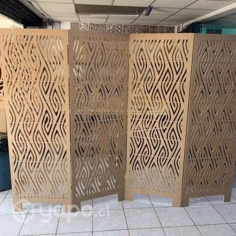 <p>Biombos Personalizables de madera</p>