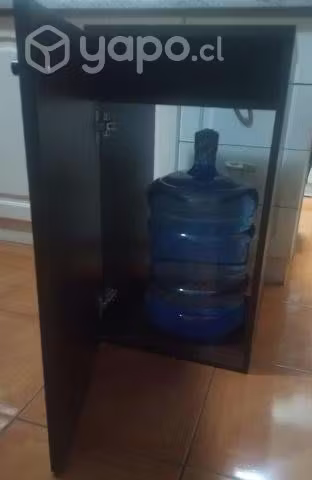 <p>Mueble para dispensador de agua</p>