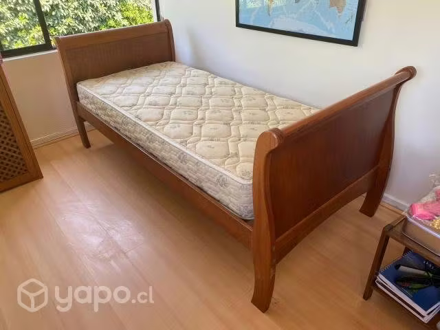 <p>Cama 1.5 plazas tipo cuja</p>