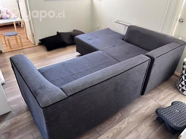 <p>Sofá seccional Home.</p>