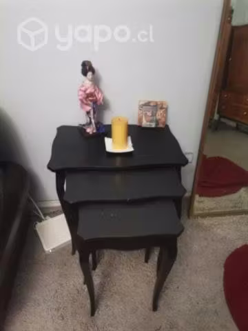 <p>Excelente juego mesitas de estilo</p>