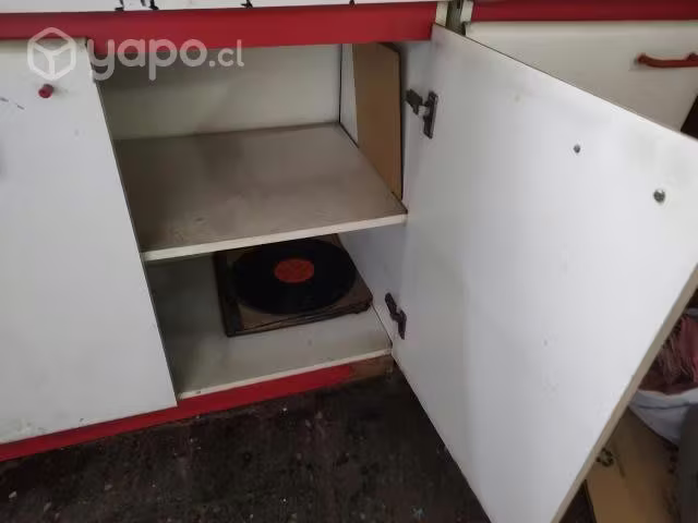 <p>Muebles de cocina o baño</p>