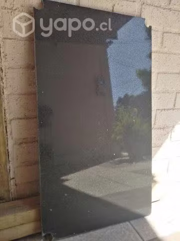 <p>Linda cubierta de granito galaxy negro</p>