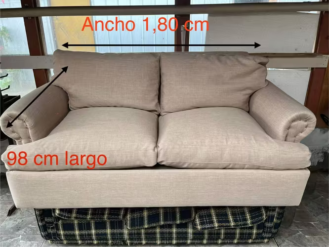 <p>Sillón echo en madera nativa, extra firme.</p>