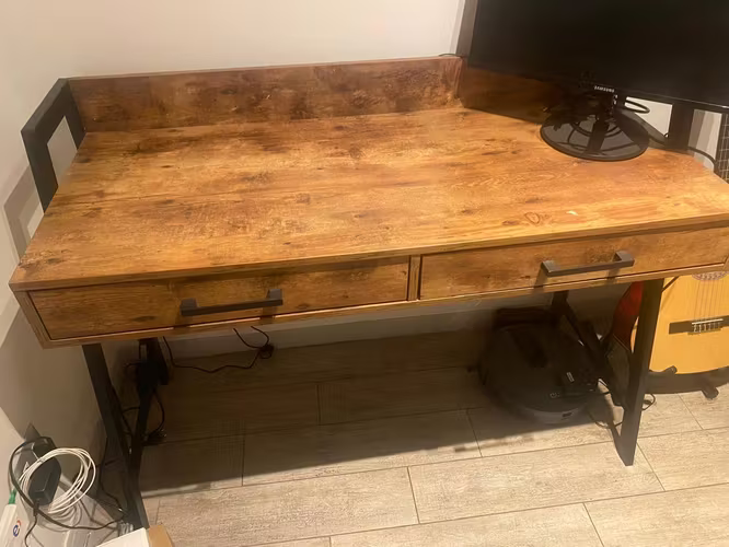 <p>Escritorio varonil</p>