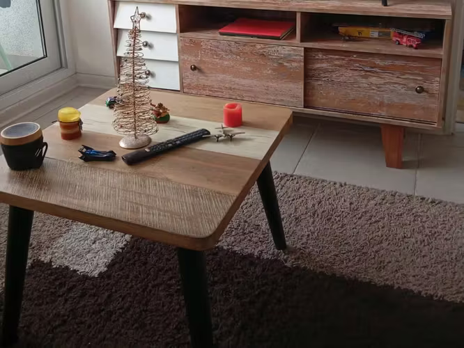 <p>MESA DE CENTRO</p>