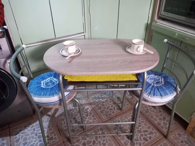 <p>Mesa de desayuno</p>