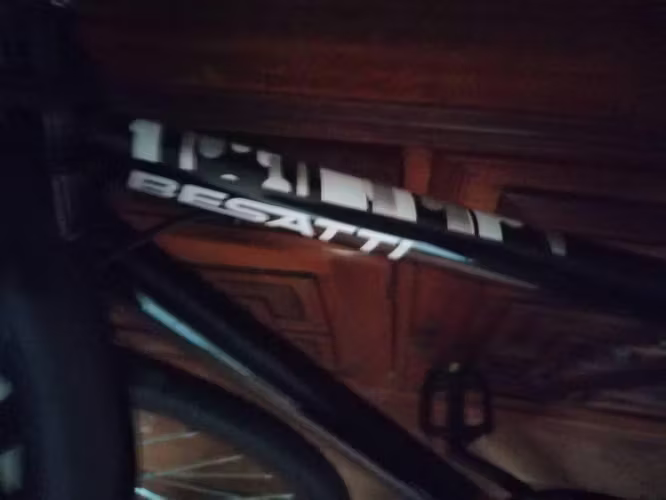 <p>Bicicleta nueva más.casco</p>