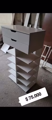 <p>ZAPATERA CON GAVETA</p>