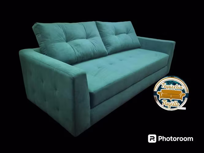<p>Sofa 3 cuerpos felpa</p>