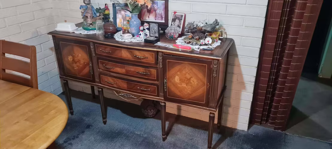 <p>Se vende mueble Biffete</p>