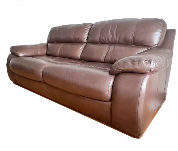 <p>Sofá Rosen Cuero Natural VENDO URGENTE x MUDANZA</p>