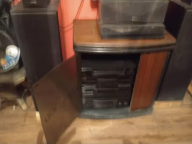 <p>Equipo de Musica</p>