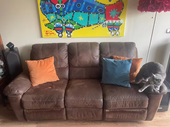 <p>Sofá Reclinable Rosen 3 cuerpos manual</p>