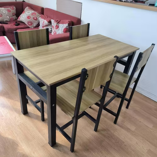 <p>Comedor crusec 4 sillas</p>