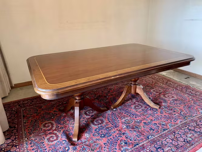 <p>Mesa de Comedor 8 a 10 personas</p>