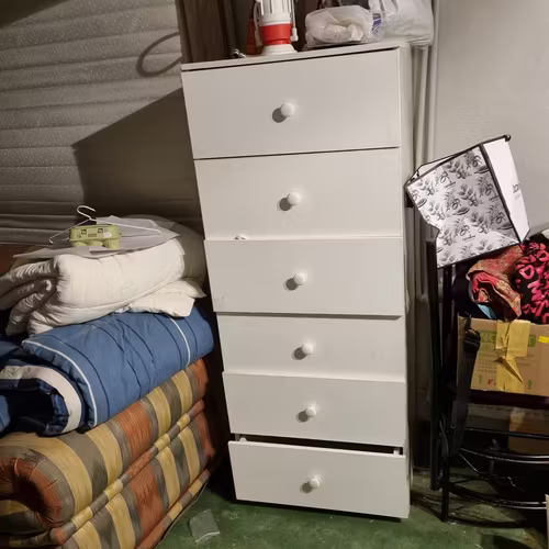 <p>Cajonera 6 cajones, excelente estado</p>