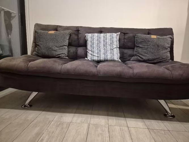 <p>Futón Globe Negro</p>