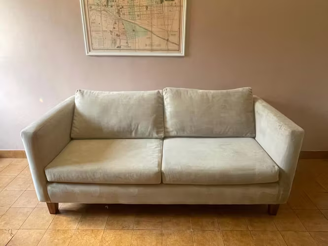 <p>SOFA TRES CUERPOS</p>