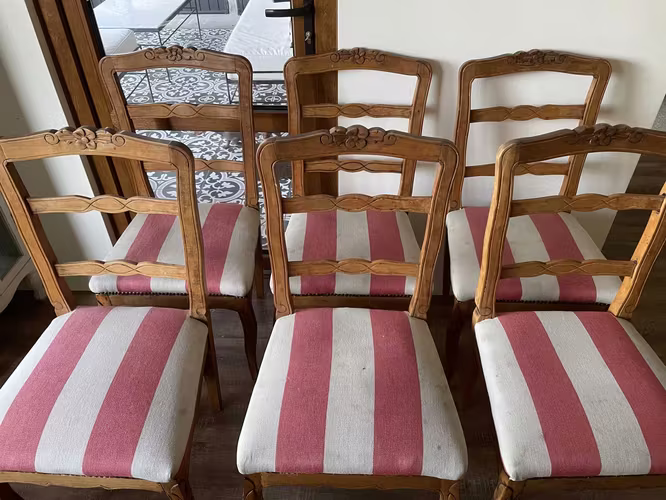 <p>sillas de comedor normando x 6</p>