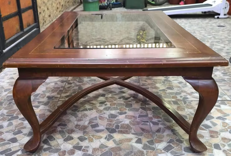 <p>Mesa de Centro en Roble</p>