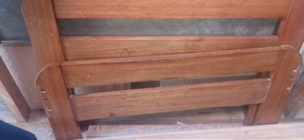 <p>Marquesa 1 plaza</p>