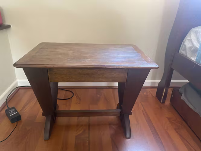 <p>Mueble Velador</p>