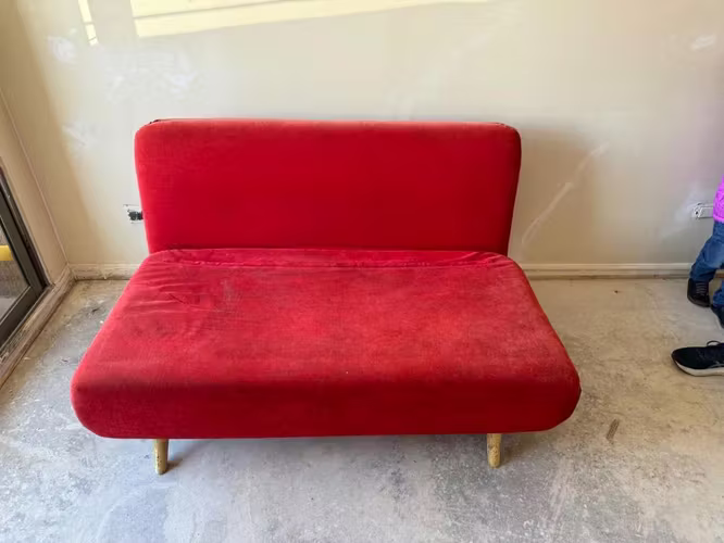 <p>Sofá cama  rojo 2 cuerpos</p>