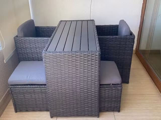 <p>MUEBLE COMEDOR DE TERRAZA SIMIL RATTAN</p>