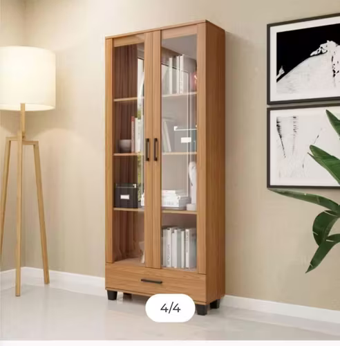 <p>Vitrina de Vidrio</p>