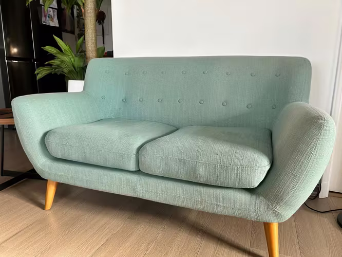 <p>Sofá Rosen Rafaella Tela Agua 2 Cuerpos</p>