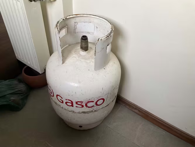 <p>Balón de gas vacío</p>