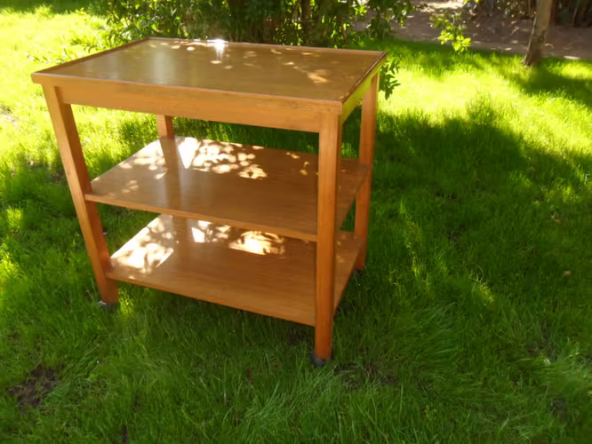 <p>Mesa de Madera // Multipropósito</p>