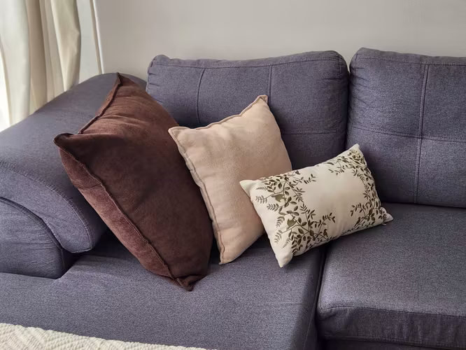 <p>Sillón gris seccional lado izquierdo</p>