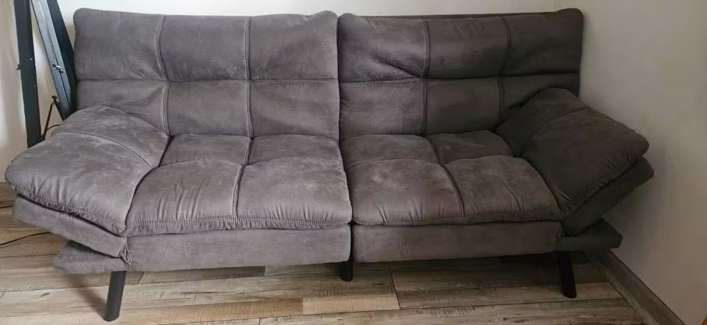 <p>FUTON OPORTUNIDAD PRECIOSO CASI NUEVO A MITAD DE PRECIO</p>
