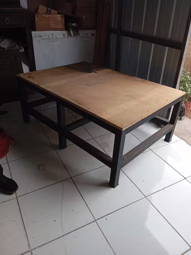 <p>MESON PARA SOPORTAR CARGA HASTA 450 KLS</p>