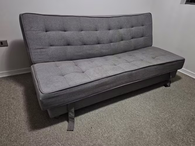 <p>Futon Cama 1 1/2 Plaza</p>