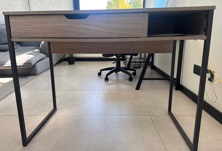 <p>Escritorio Kentucky Metal Wood Gris</p>